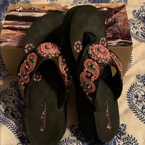 Montana West flip flops